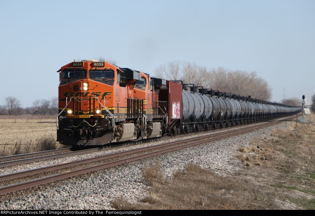 BNSF U Train 8059 West